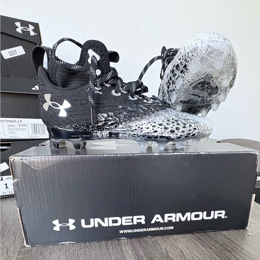 Under Armour Kids Black and Gray Sneakers